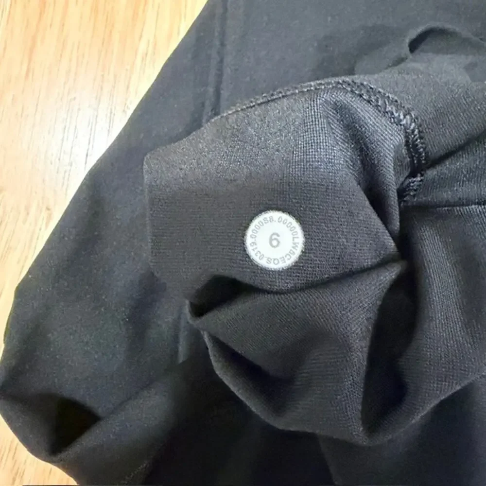 Lululemon Leggings Women's 6 Black Ankle Length Back Pocket Athletic Yoga